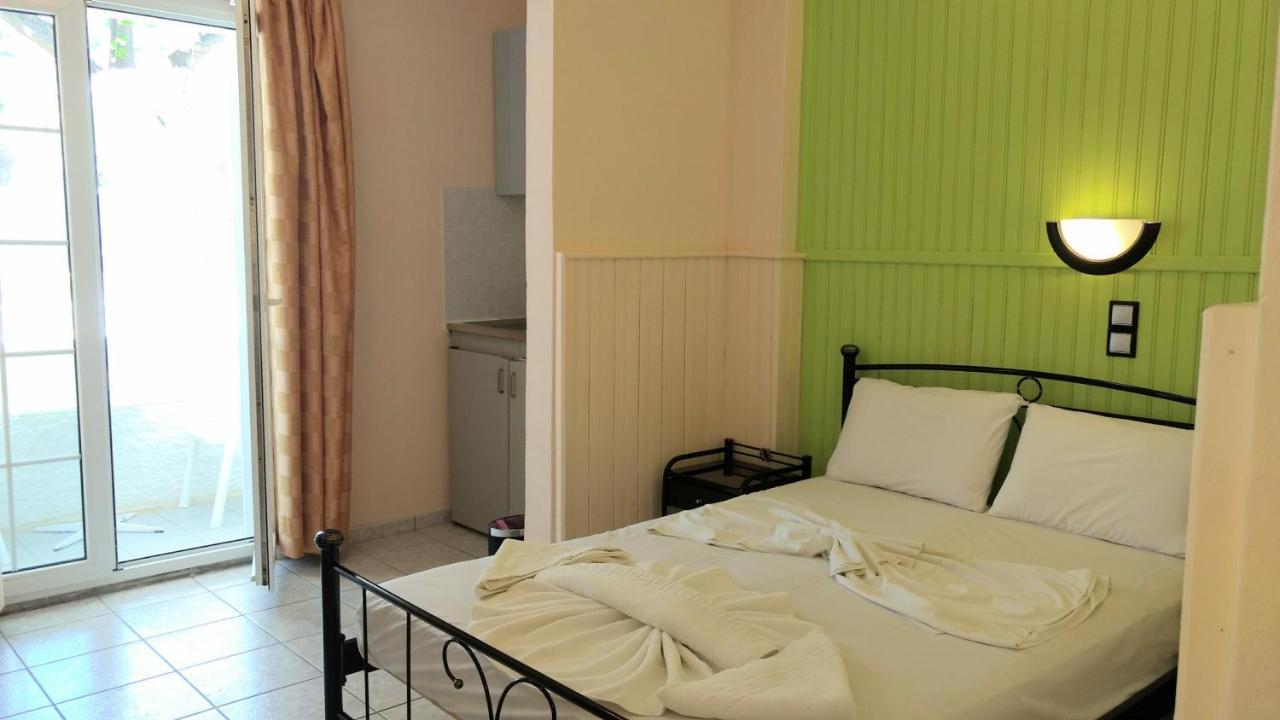 Evelin Hotel Pythagóreion Esterno foto